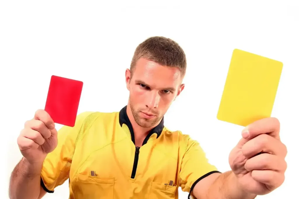 足球黃牌, 黃牌規則, 足球黃牌是什麼, 兩黃一紅